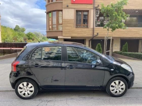 Обява за продажба на Toyota Yaris Бензин, Отличен ~5 600 лв. - изображение 4