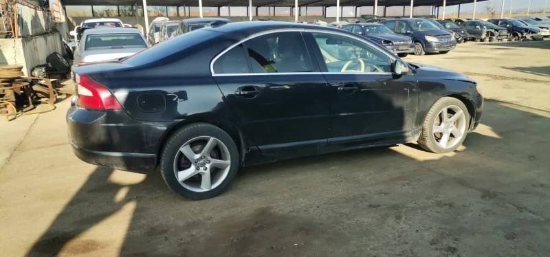 Volvo S80 2.4, снимка 2 - Автомобили и джипове - 40116607