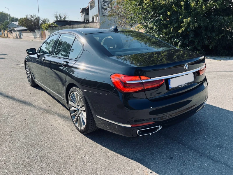 BMW 730 xDrive, снимка 4 - Автомобили и джипове - 47427538