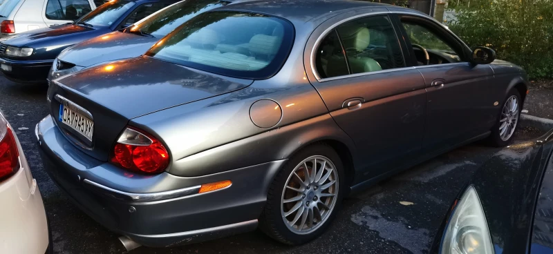 Jaguar S-type, снимка 3 - Автомобили и джипове - 47525557