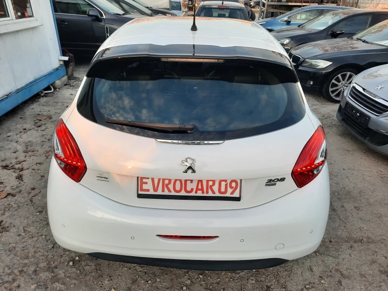 Peugeot 208 201та КОЖА, АВТОМАТ, НОВА!, снимка 6 - Автомобили и джипове - 48371067