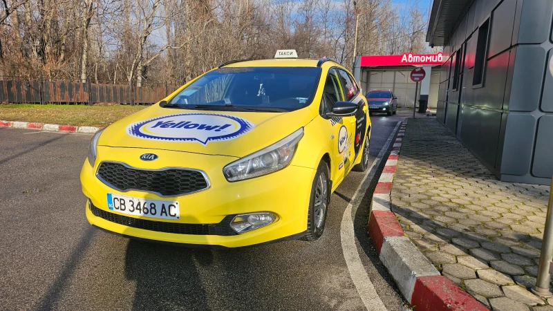 Kia Ceed, снимка 8 - Автомобили и джипове - 48901215