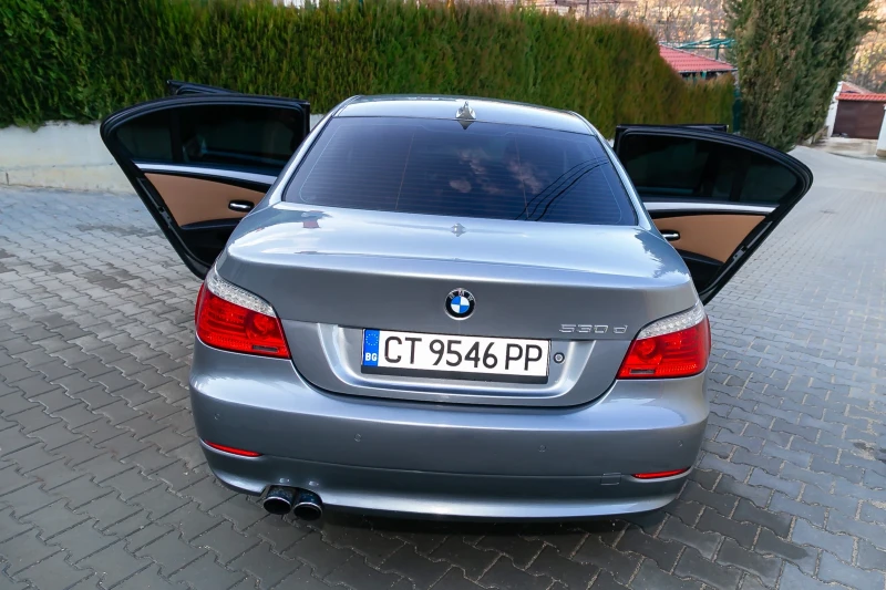 BMW 530 Facelift xDrive, снимка 13 - Автомобили и джипове - 48917679