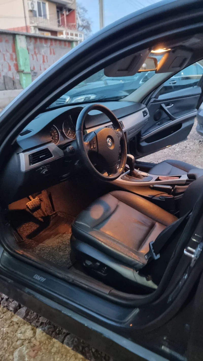 BMW 325 330Xi N52B30 автоматик, снимка 9 - Автомобили и джипове - 48922121