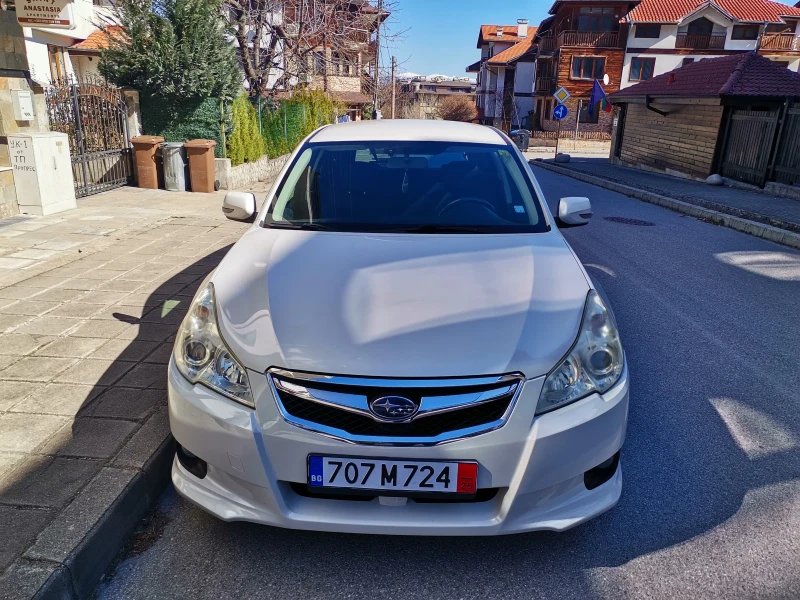 Subaru Legacy 2.0, 150кс, рьчни скорости, SWISS FAMILY, Топ сьст, снимка 2 - Автомобили и джипове - 49582475