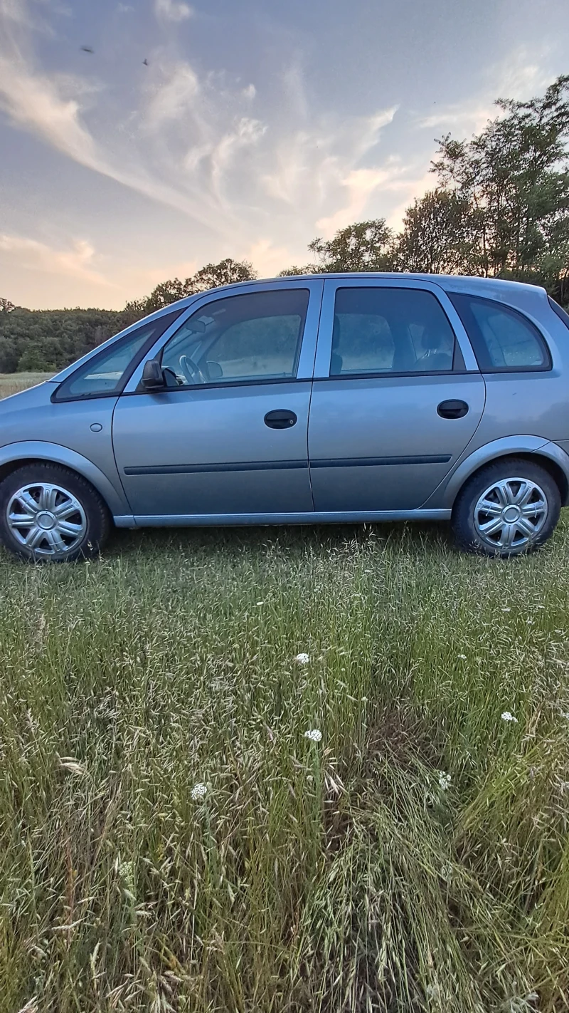 Opel Meriva, снимка 4 - Автомобили и джипове - 50690108