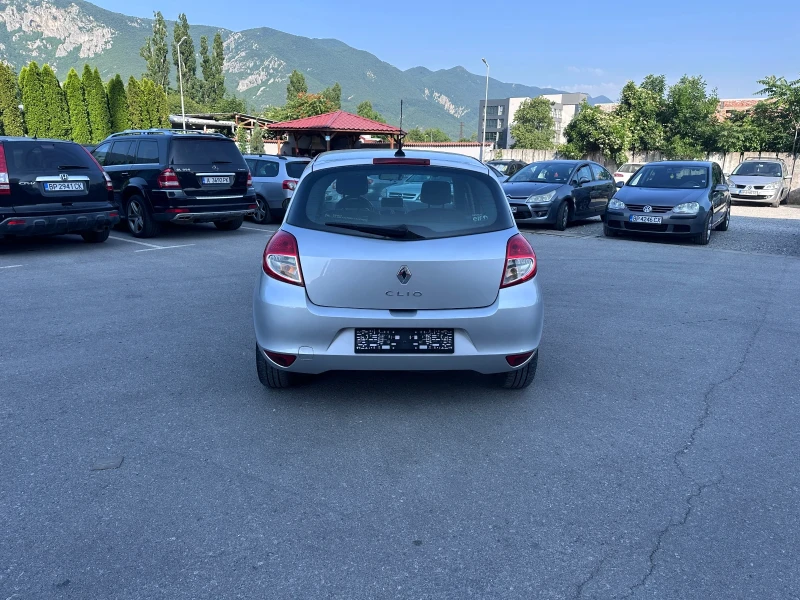 Renault Clio 1.2i GAZ - НАВИГАЦИЯ - РЕАЛНИ КИЛОМЕТРИ, снимка 6 - Автомобили и джипове - 50707871