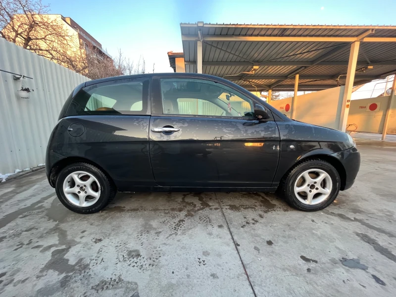 Lancia Ypsilon 1.3 multi jet, снимка 4 - Автомобили и джипове - 52284815