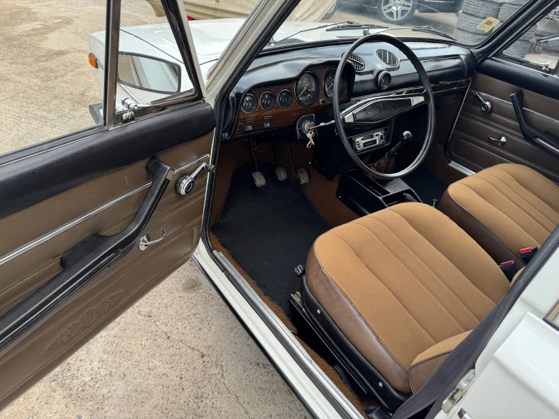 Lada 2106 1500S ТОП СЪСТОЯНИЕ (3 броя) , снимка 4 - Автомобили и джипове - 51072594