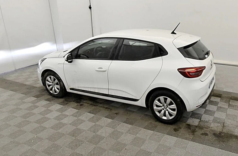 Renault Clio euro 6, снимка 8 - Автомобили и джипове - 51657944