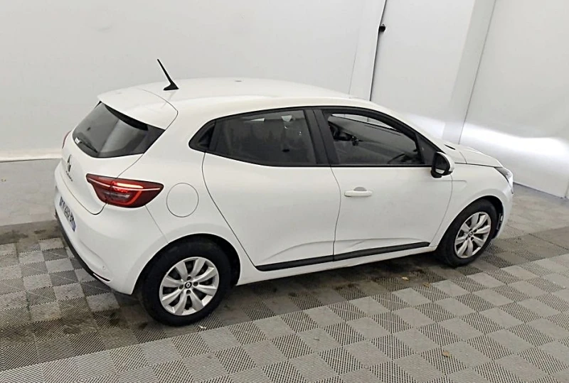 Renault Clio euro 6, снимка 5 - Автомобили и джипове - 51657944