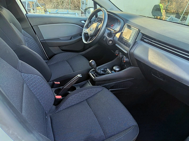 Renault Clio euro 6, снимка 9 - Автомобили и джипове - 51657944
