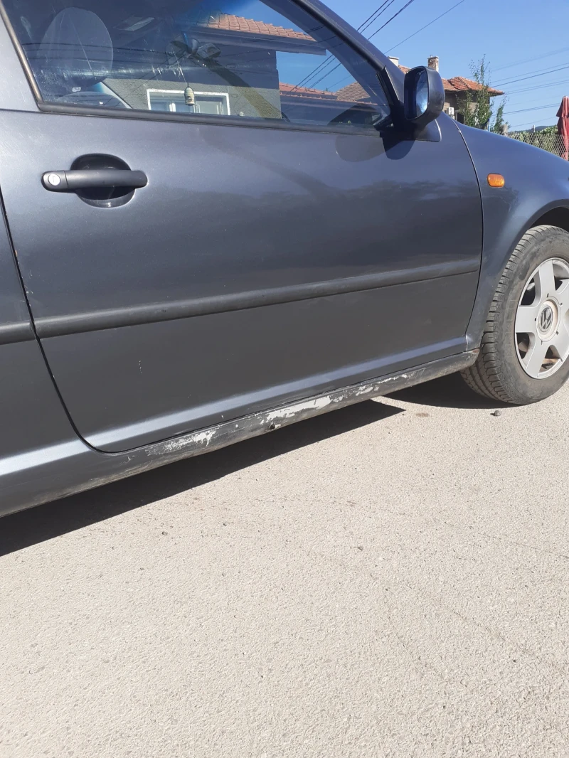 VW Golf, снимка 9 - Автомобили и джипове - 52344742