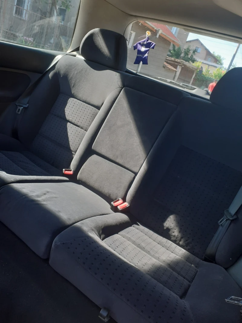 VW Golf, снимка 4 - Автомобили и джипове - 52344742