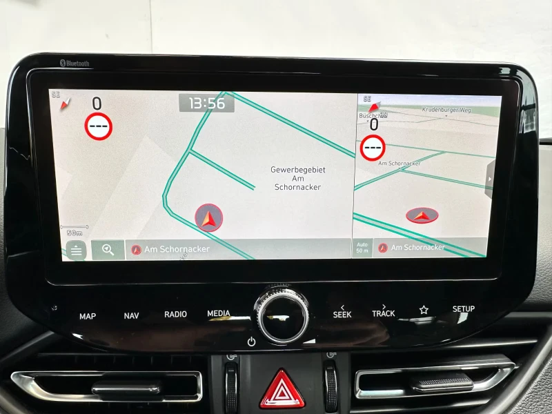 Hyundai I30 1.6 Diesel Facelift Комби 2021г. Германия , снимка 11 - Автомобили и джипове - 52803241