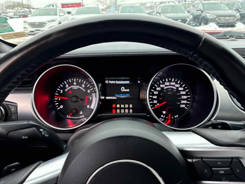 Ford Mustang 2019 EcoBoost * CARFAX * БЕЗ ПЪРВОНАЧАЛНА ВНОСКА, снимка 8 - Автомобили и джипове - 53122612