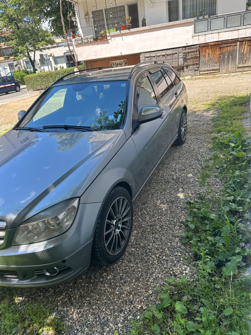 Mercedes-Benz C 220 2.2 cdi, снимка 4 - Автомобили и джипове - 53326805