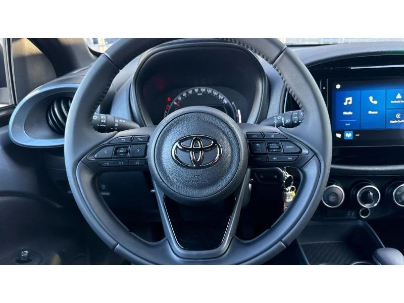 Toyota Aygo X PULSE , снимка 13 - Автомобили и джипове - 49094981