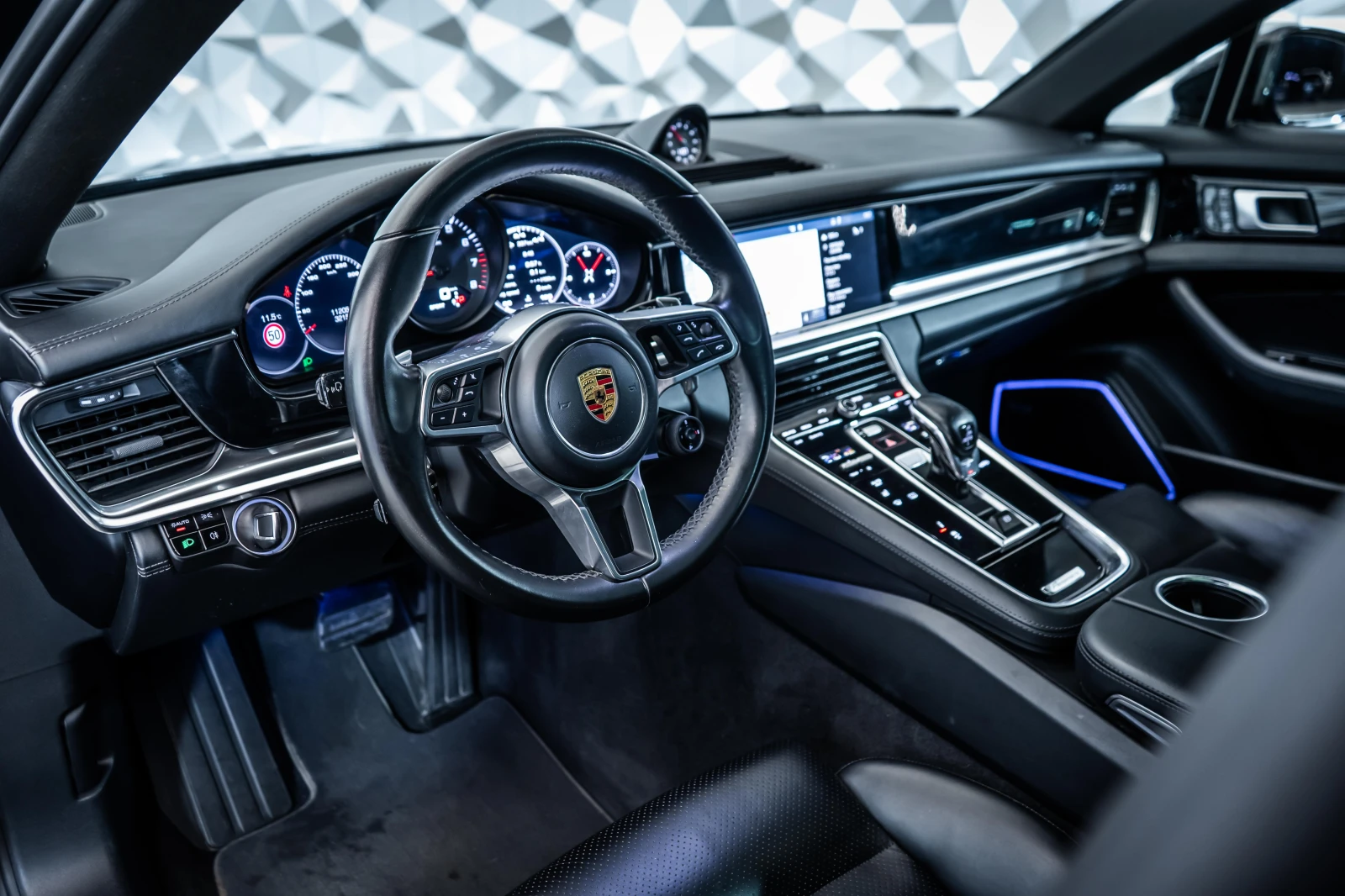 Porsche Panamera SPORTCHRONO* PANO* 21* BOSE - изображение 8