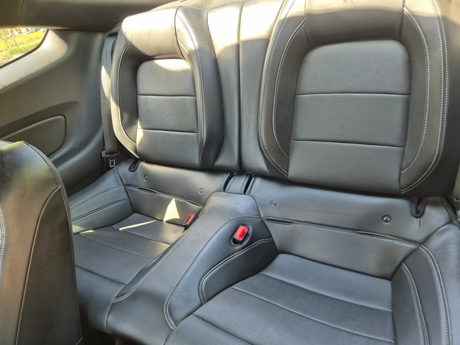 Ford Mustang 2.3 ECO BOOST PREMIUM KEYLESS - изображение 8