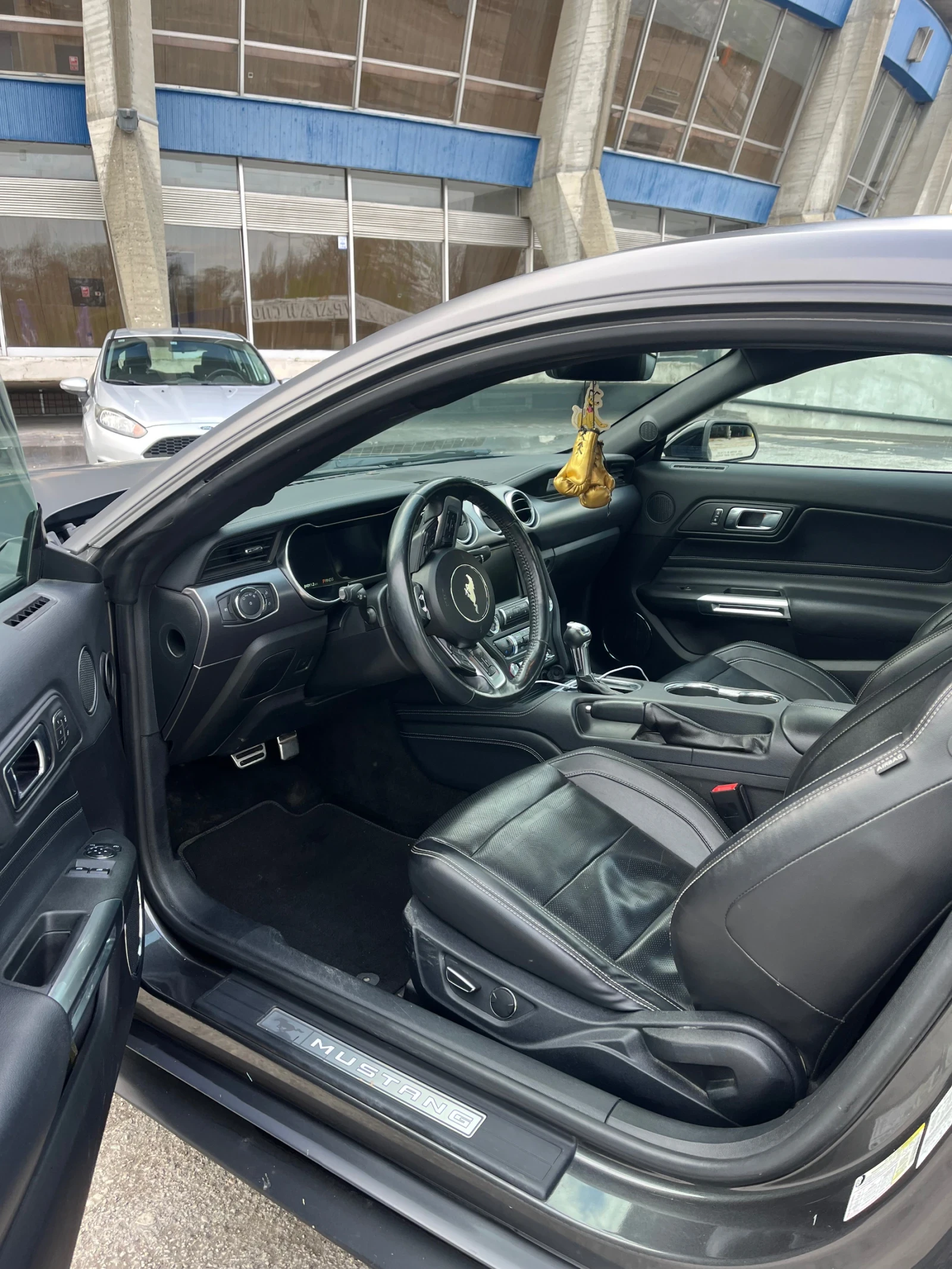 Ford Mustang 2.3 ECO BOOST PREMIUM KEYLESS - изображение 5