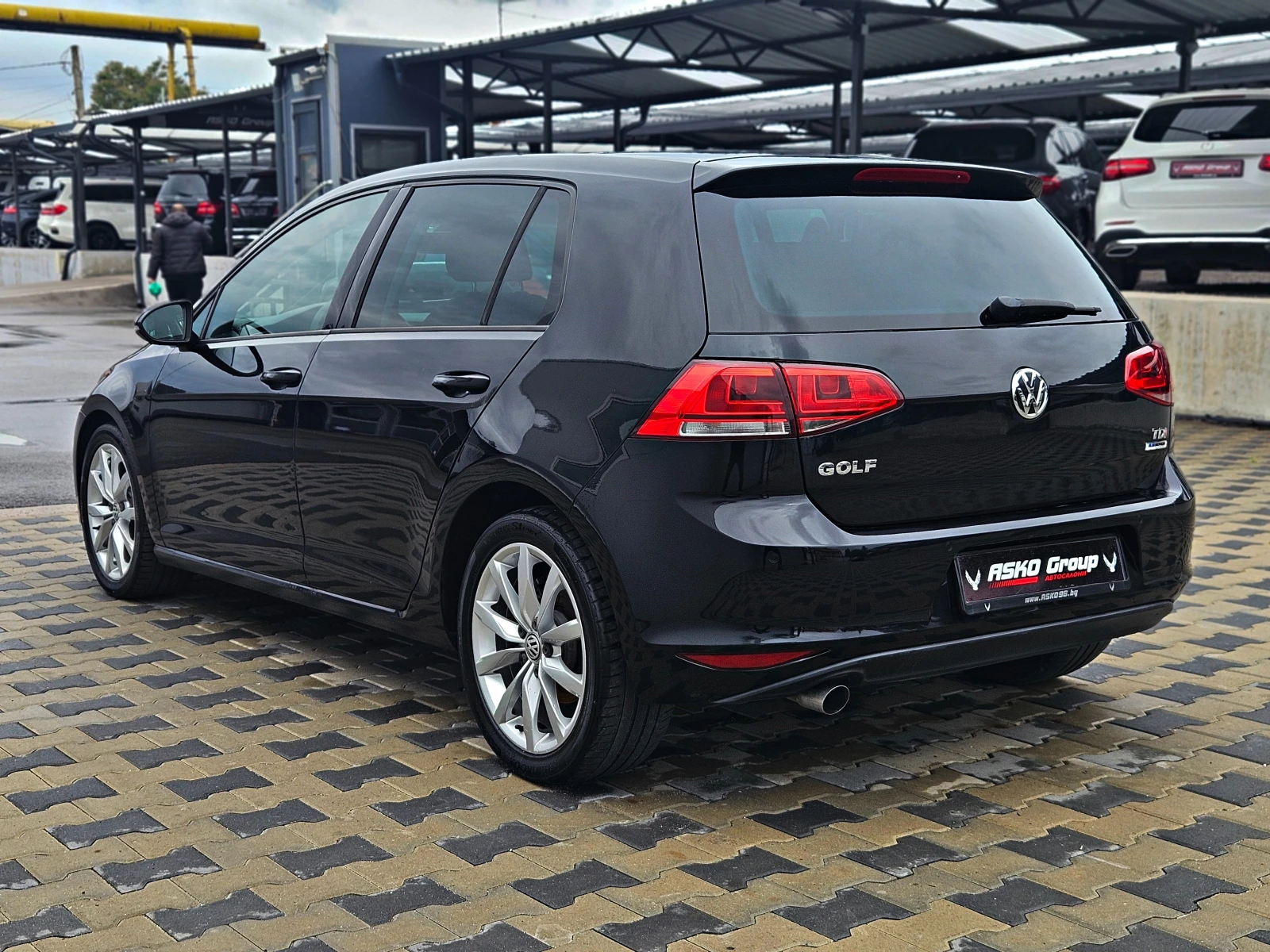 VW Golf VII/1.6TDI/GERMANY/AUTO HOLD/TEMPOMAT/CLIMA/LIZI - изображение 7
