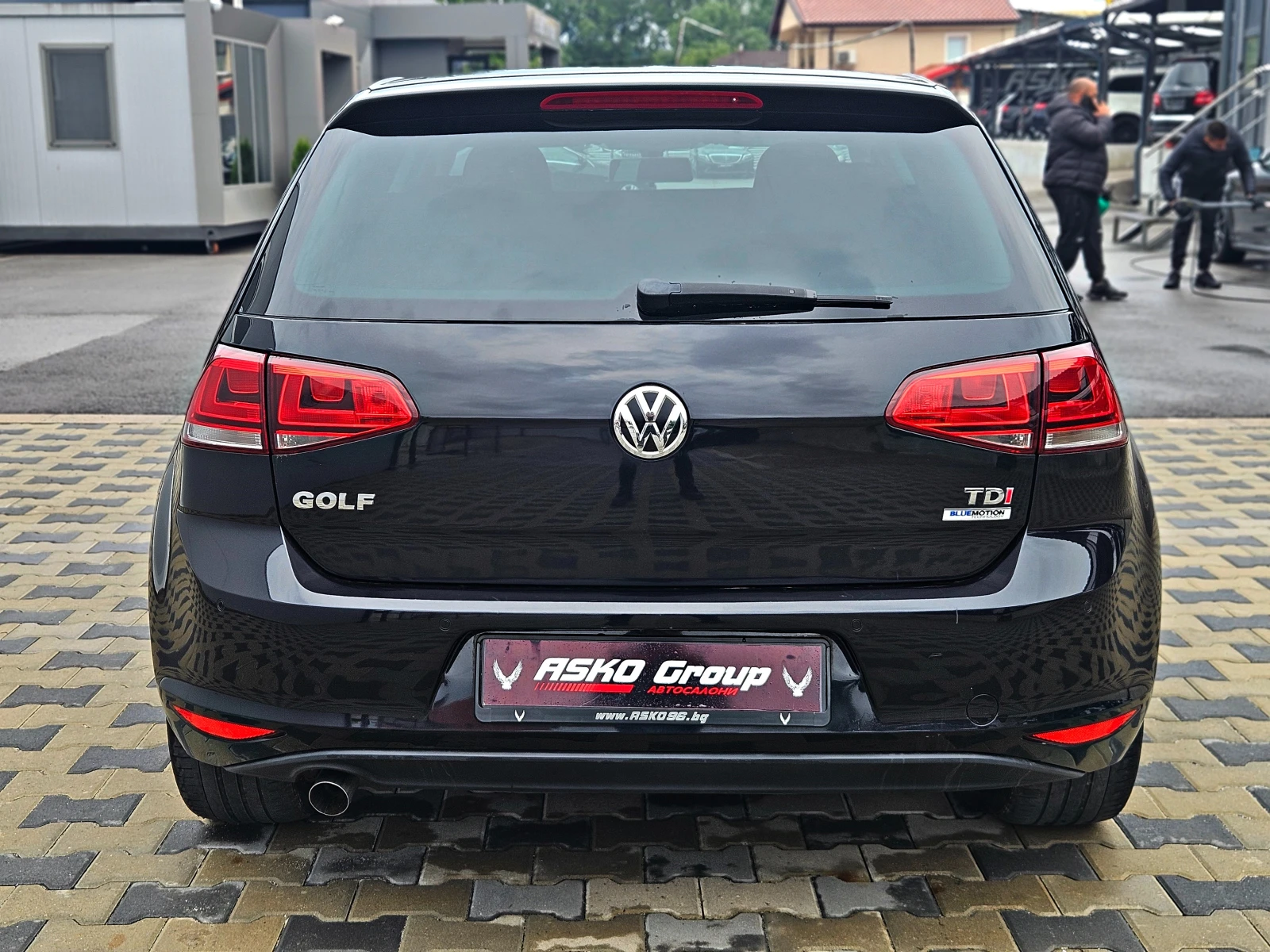 VW Golf VII/1.6TDI/GERMANY/AUTO HOLD/TEMPOMAT/CLIMA/LIZI - изображение 6