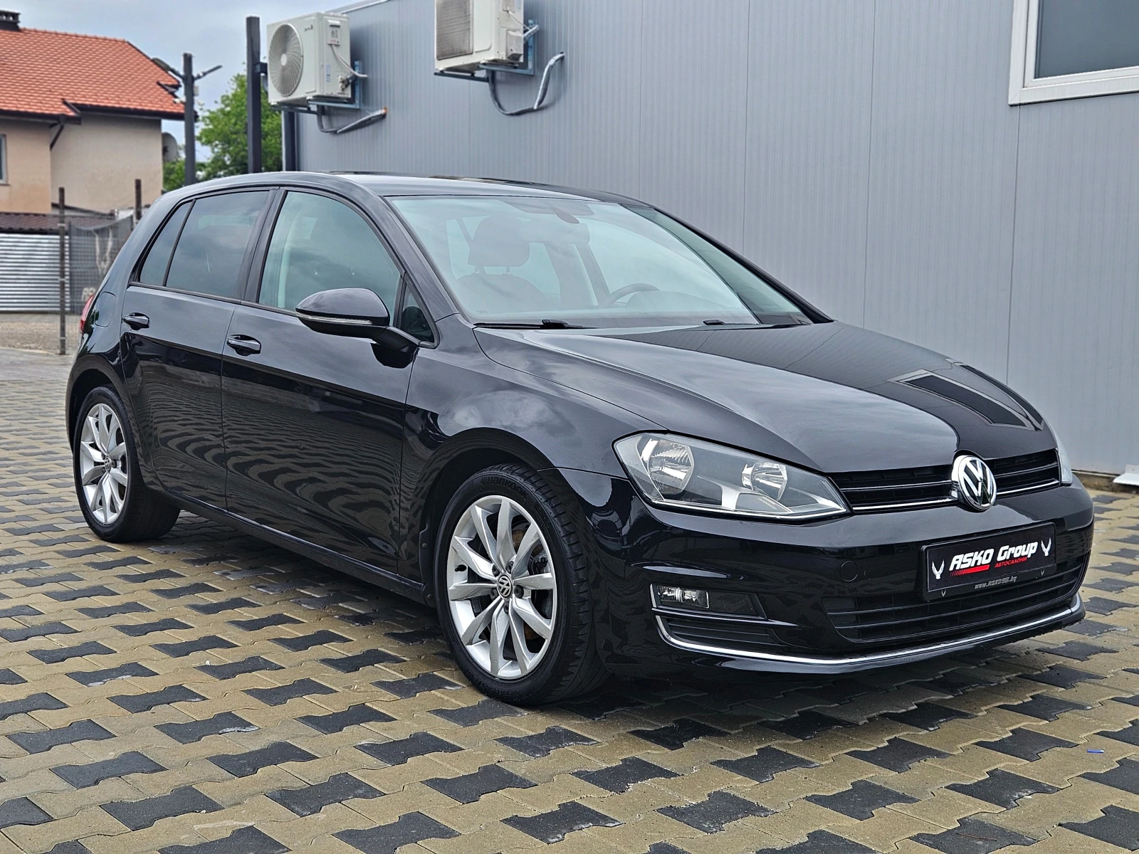 VW Golf VII/1.6TDI/GERMANY/AUTO HOLD/TEMPOMAT/CLIMA/LIZI - изображение 3