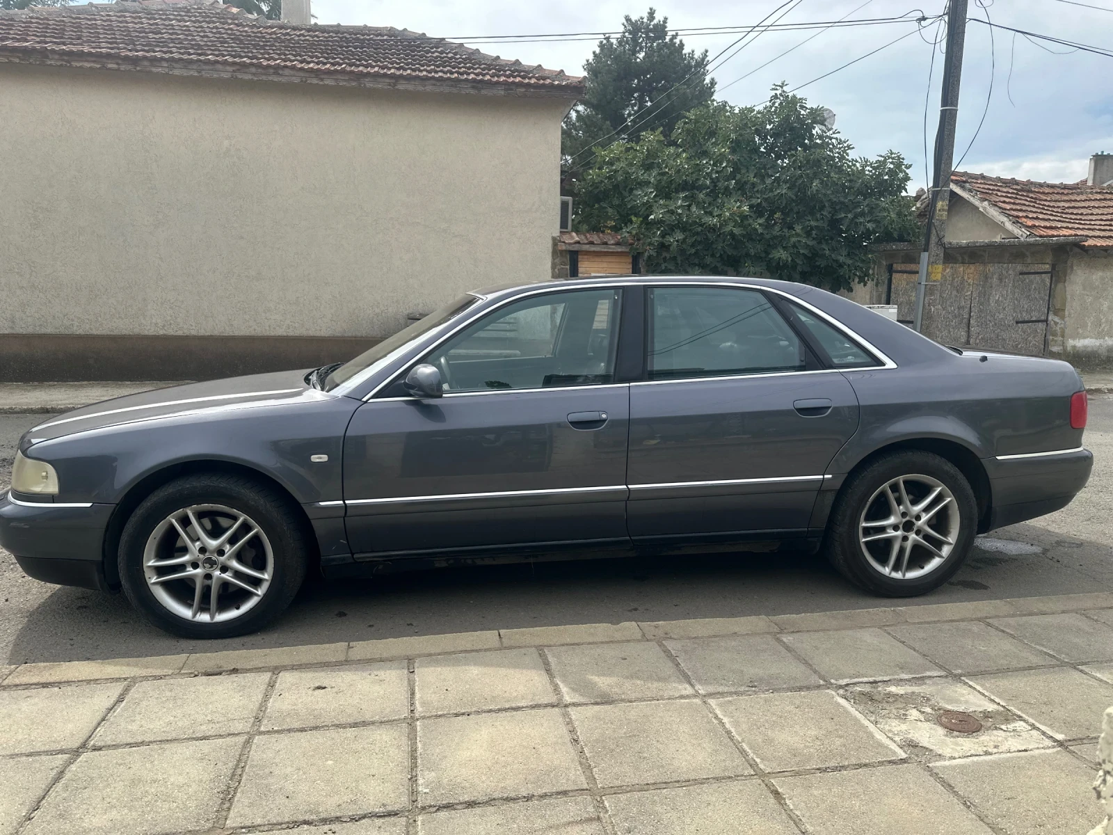 Audi A8 D2, V8 3.3 TDI, Quattro - изображение 2