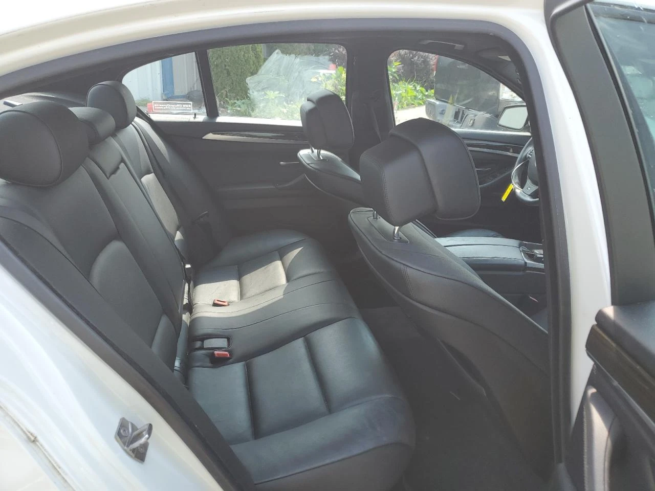 BMW 535 M-PACK !РЕАЛНИ КИЛОМЕТРИ! - изображение 10