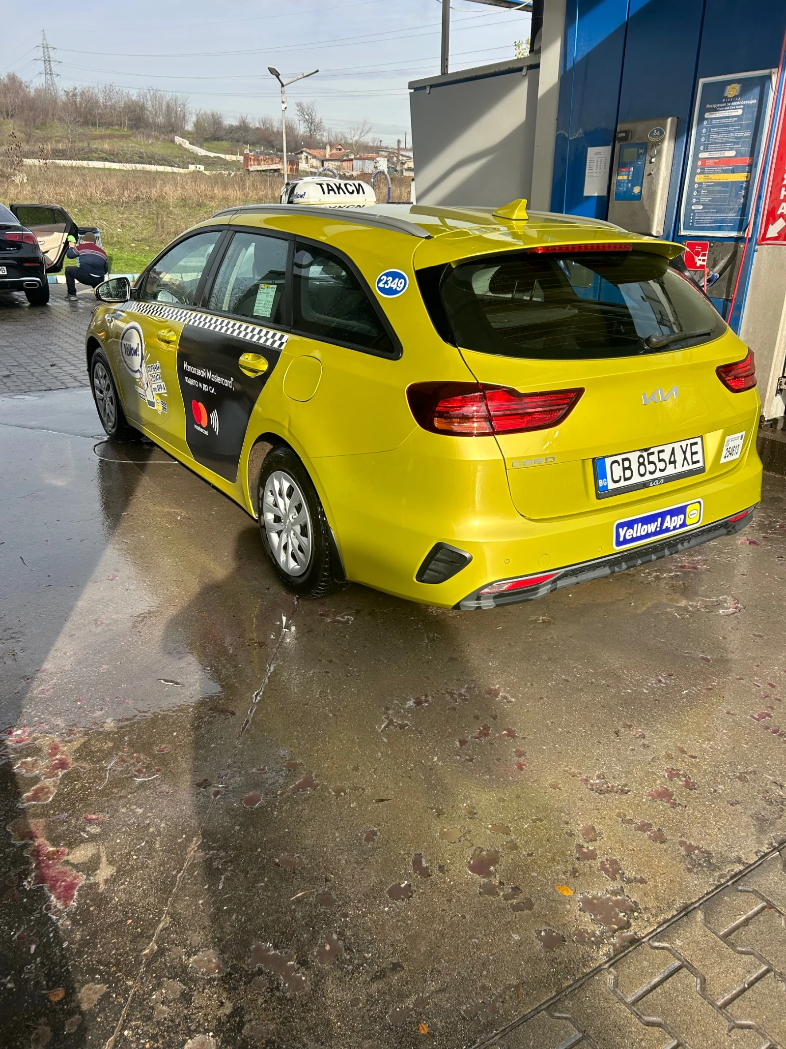 Kia Ceed, снимка 5 - Автомобили и джипове - 53952377