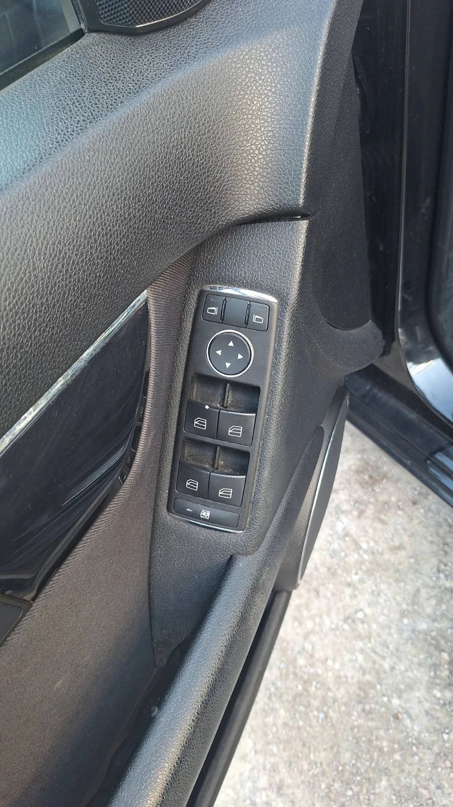 Mercedes-Benz C 180 Kompressor , снимка 12 - Автомобили и джипове - 54125846