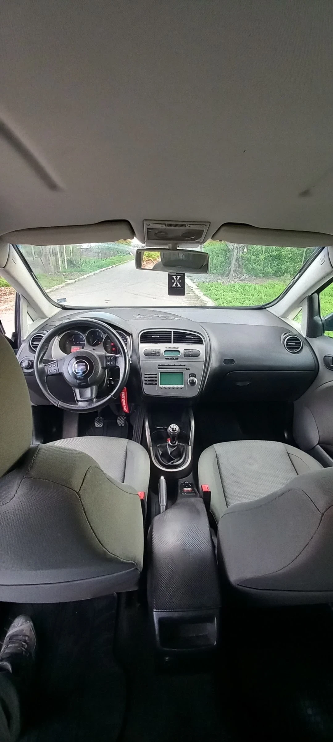 Seat Altea 1.9tdi, снимка 9 - Автомобили и джипове - 54323559