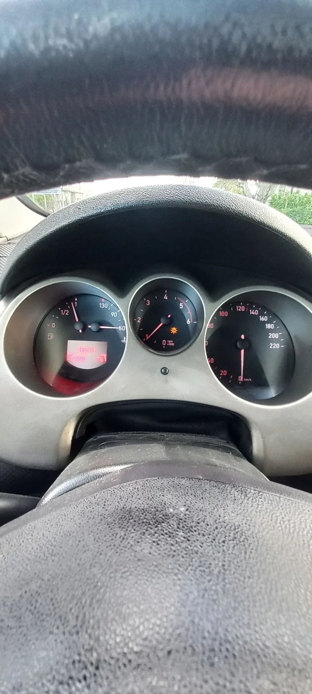 Seat Altea 1.9tdi, снимка 11 - Автомобили и джипове - 54323559