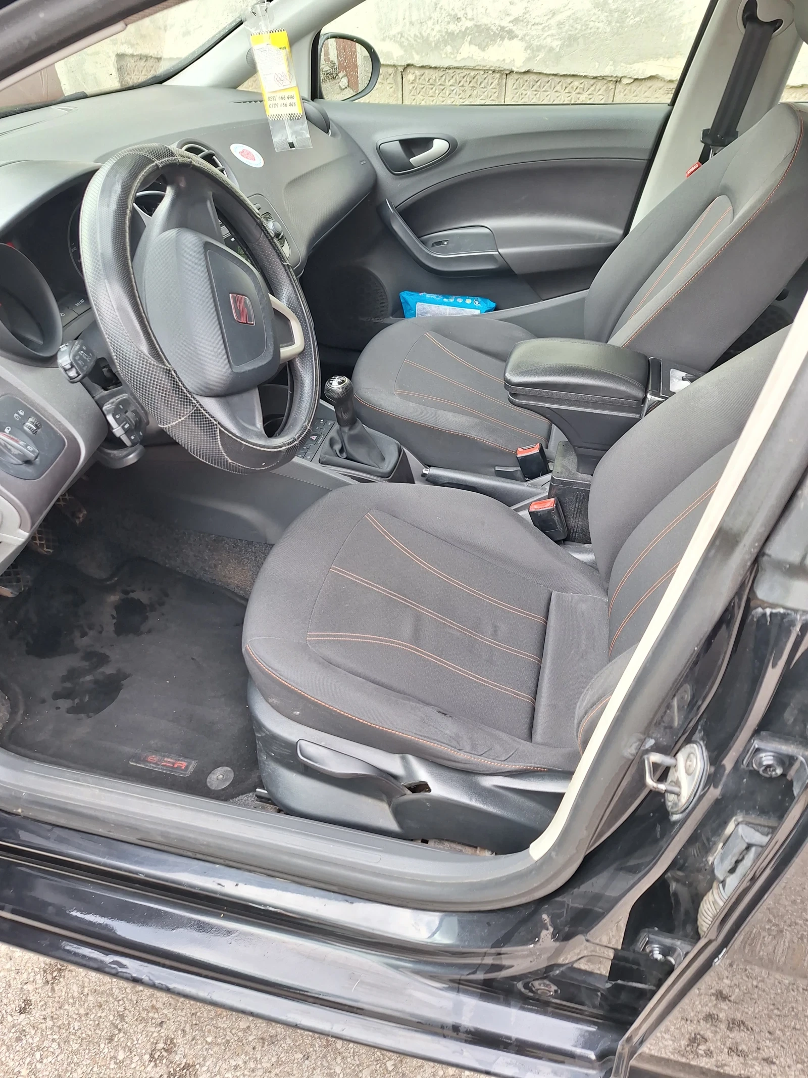 Seat Ibiza 1.2tdi, снимка 8 - Автомобили и джипове - 54391626
