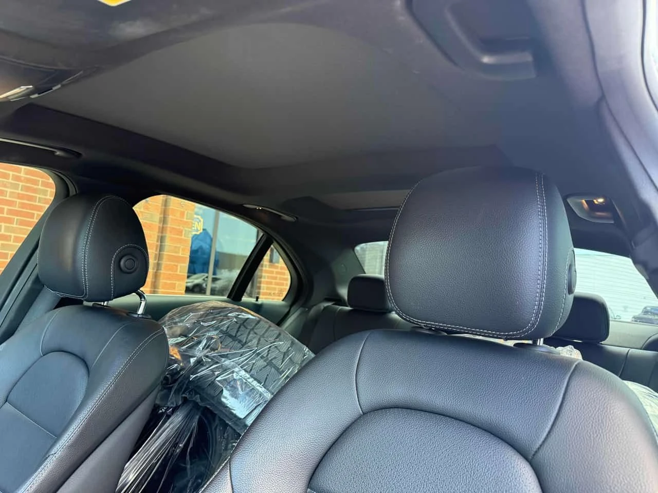 Mercedes-Benz C 300 * CARFAX * ЦЕНА ДО БГ, снимка 8 - Автомобили и джипове - 54727462