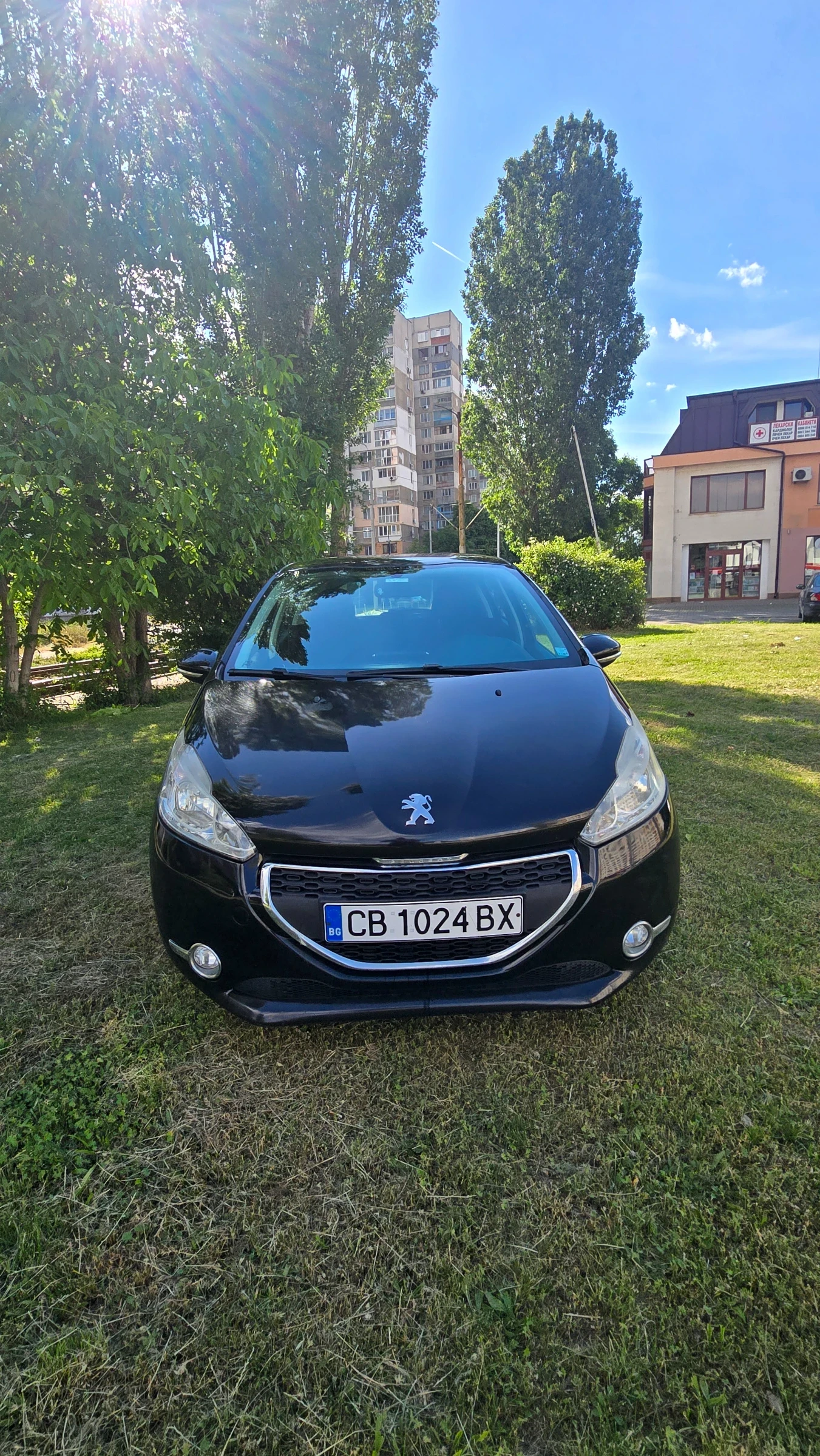 Peugeot 208 1.4 HDI, снимка 3 - Автомобили и джипове - 54736334