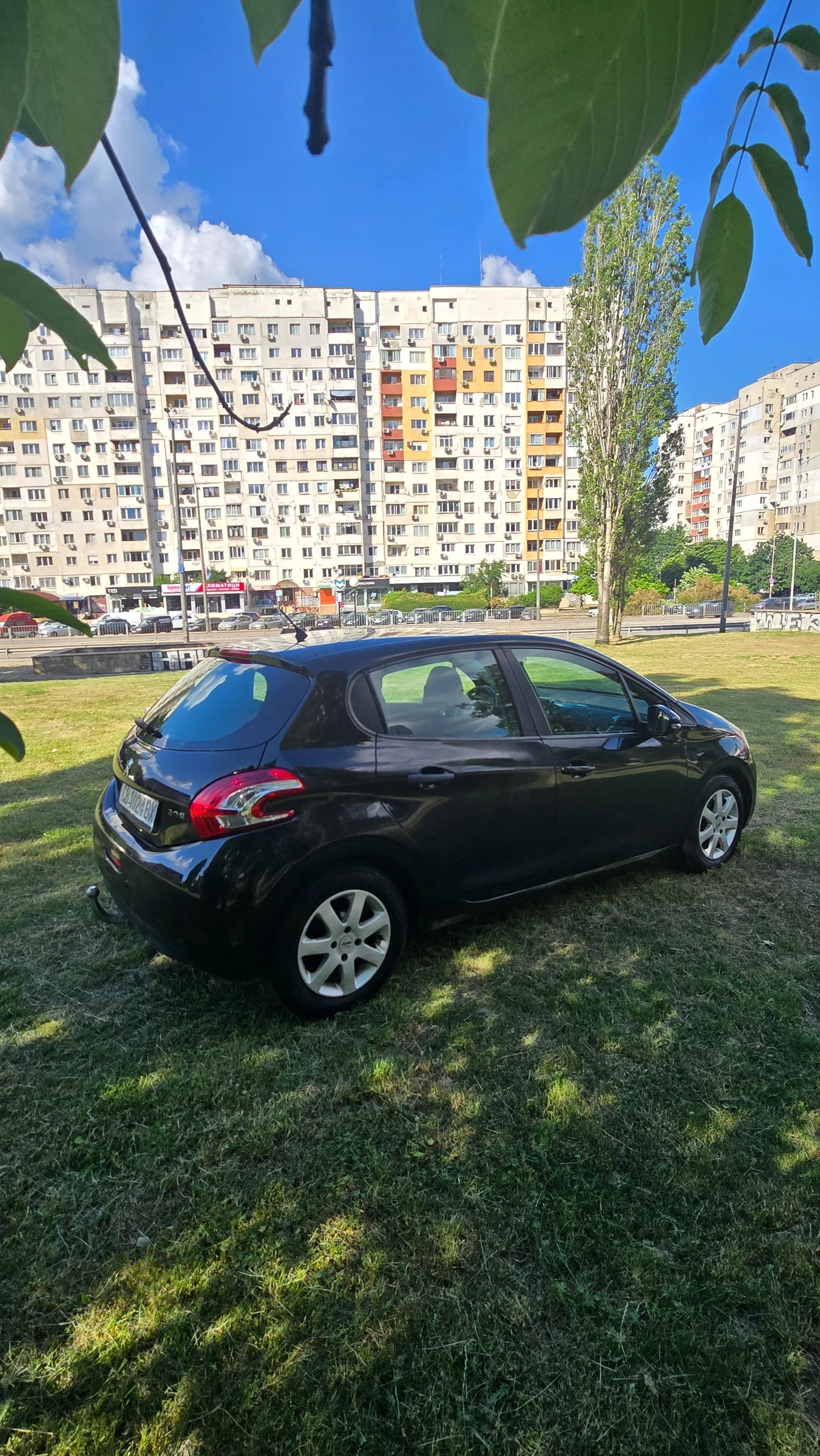Peugeot 208 1.4 HDI, снимка 6 - Автомобили и джипове - 54736334