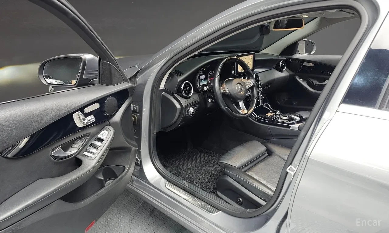 Mercedes-Benz C 200 Avantgarde | 7G-TRONIC | КОЖЕН САЛОН | PARKTRONIC , снимка 10 - Автомобили и джипове - 55057262