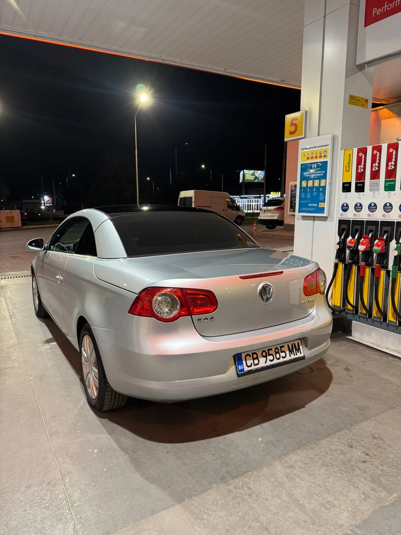 VW Eos 2.0 TDI CABRIO, снимка 2 - Автомобили и джипове - 55973637
