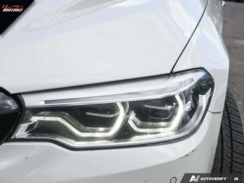 BMW 530 i xDrive Sedan| M-PACK| HAR/KAR| , снимка 10 - Автомобили и джипове - 56099826