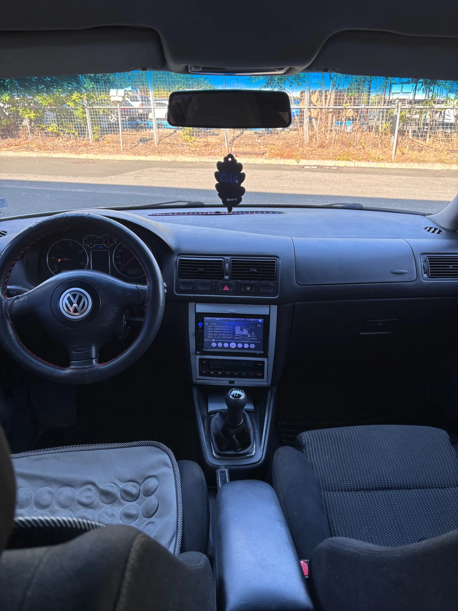 VW Golf, снимка 8 - Автомобили и джипове - 56208632