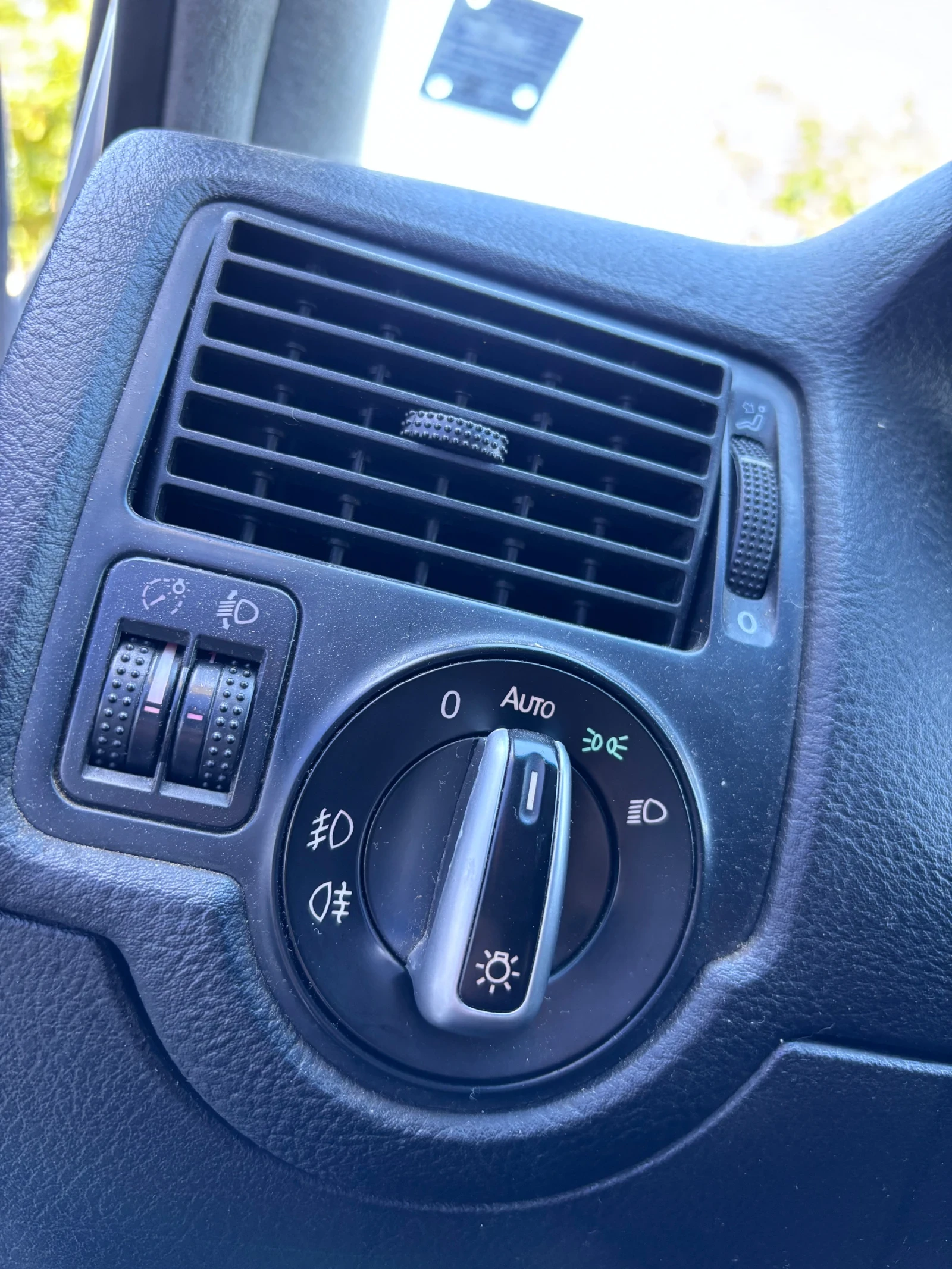 VW Golf, снимка 9 - Автомобили и джипове - 56208632