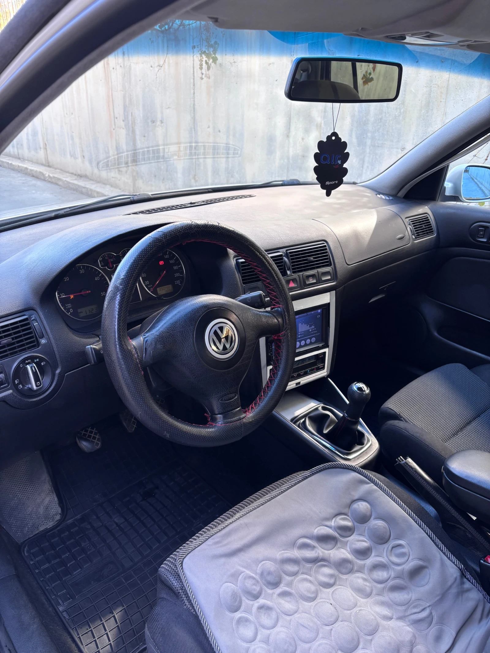 VW Golf, снимка 7 - Автомобили и джипове - 56208632