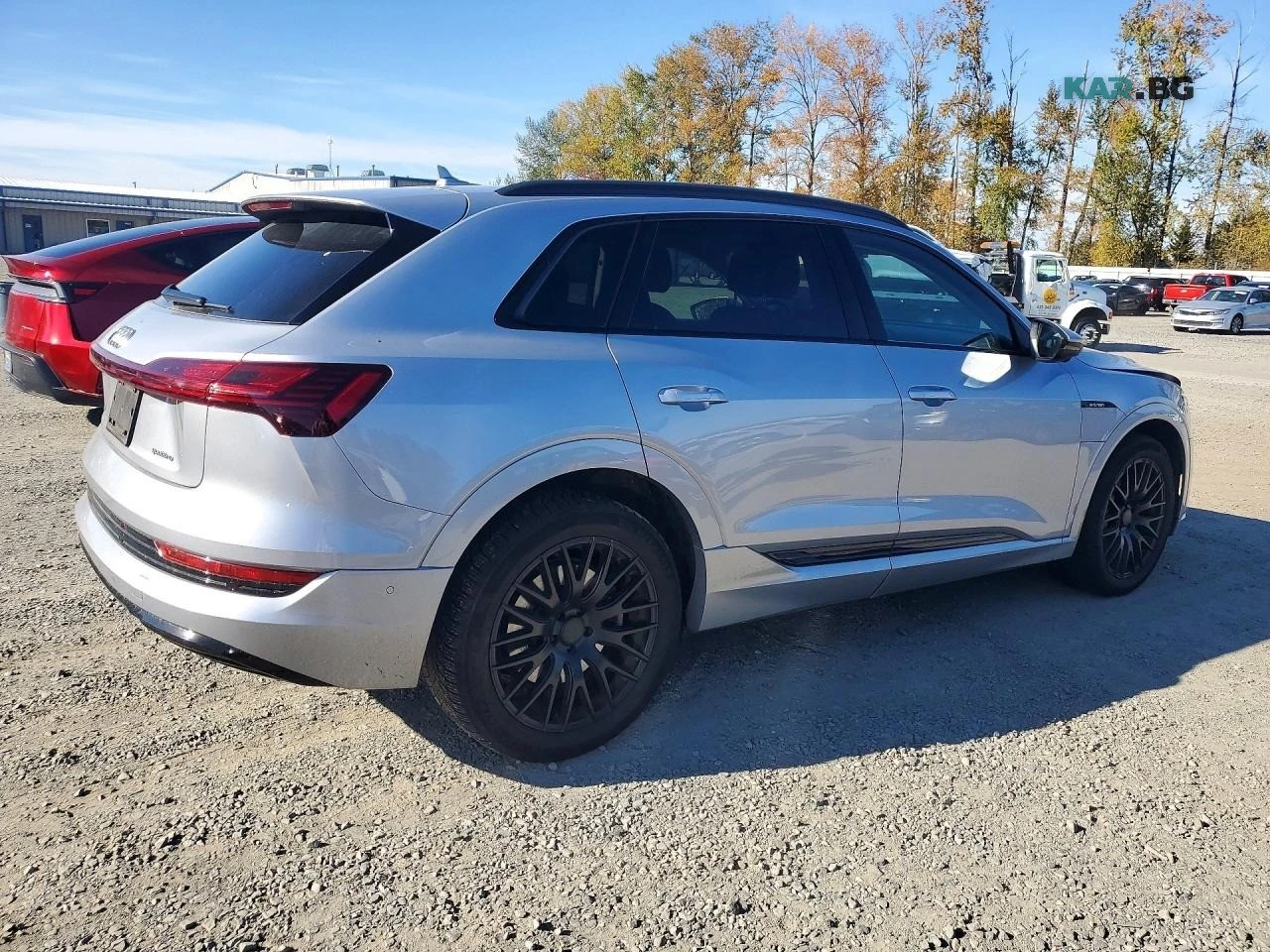 Audi E-Tron PANORAMA* 360-CAM* PODGREV, снимка 4 - Автомобили и джипове - 56646523