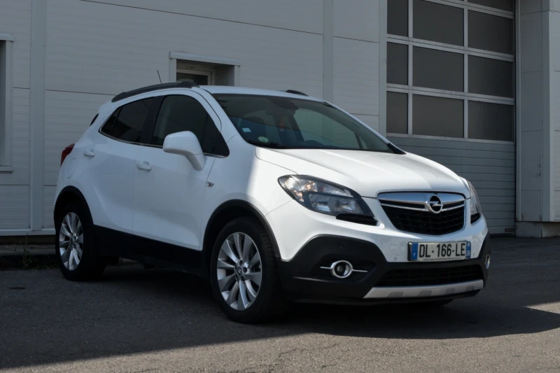 Opel Mokka 1.7 CDTI Cosmo * AUTO* * CAMERA* Promo, снимка 4 - Автомобили и джипове - 51543044