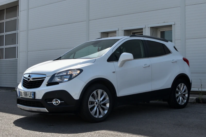 Opel Mokka 1.7 CDTI Cosmo * AUTO* * CAMERA* Promo, снимка 2 - Автомобили и джипове - 51543044