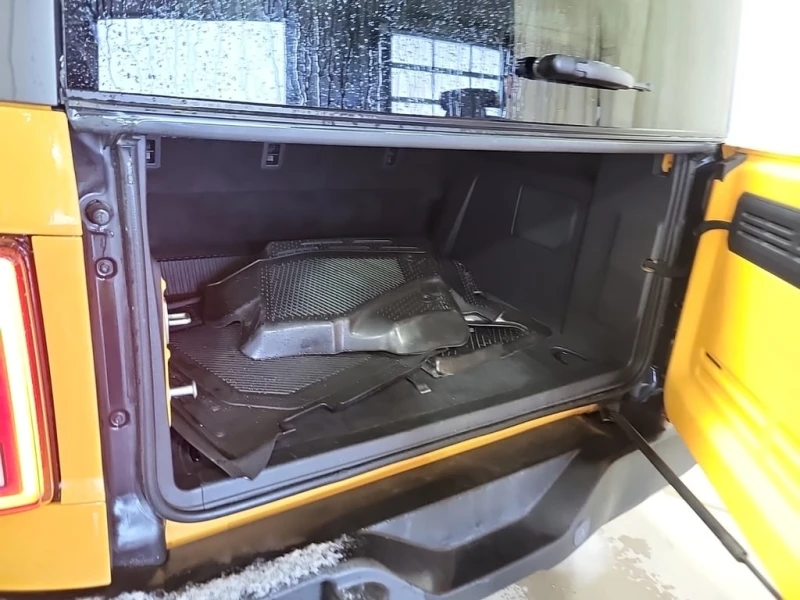 Ford Bronco * OUTER BANKS * CARFAX * , снимка 16 - Автомобили и джипове - 52913320