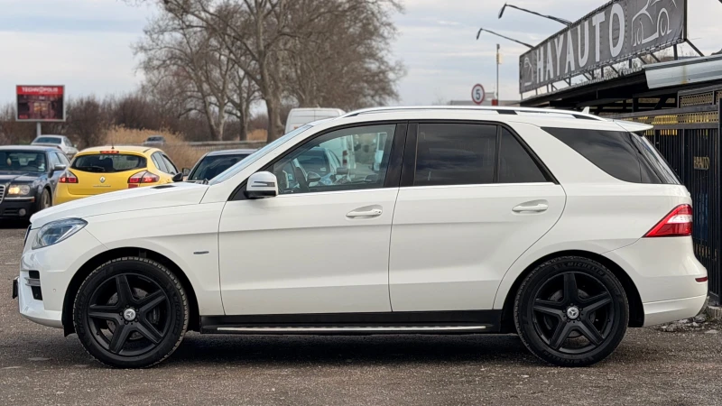 Mercedes-Benz ML 350 BLUETEC= 4MATIC= AMG= PREMIUM= HARMAN/KARDON= , снимка 8 - Автомобили и джипове - 53034712