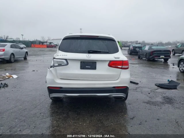 Mercedes-Benz GLC 300 4MATIC, снимка 16 - Автомобили и джипове - 48678035